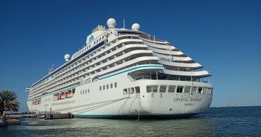 ميناء غرب بورسعيد السياحى يستقبل السفينة CRYSTAL SERENITY وعلى متنها 752 سائحًا