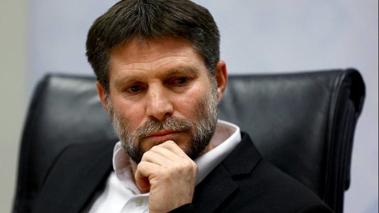 سموتريتش: أربي ابنتي على عدم الالتحاق بالجيش الإسرائيلي لأنني أرفض الاختلاط