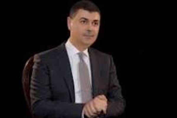 القضاء العراقي يطلق سراح حيدر الملا بعد شهرين من السجن.. والأخير يعتذر للكاظمي سیاسة القضاء العراقي مصطفى الكاظمي