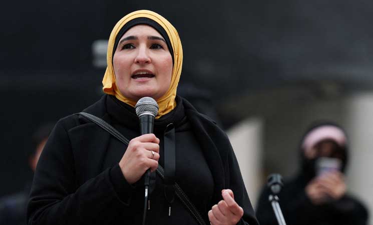 إسرائيل تمنع دخول الناشطة الأمريكية من أصل فلسطيني ليندا صرصور