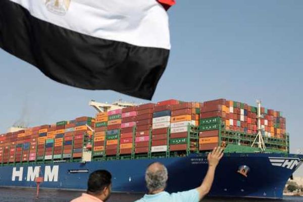 «الاستثمار» تنفي صدور قرار حكومي بتعليق الصادرات إلى دول الخليج