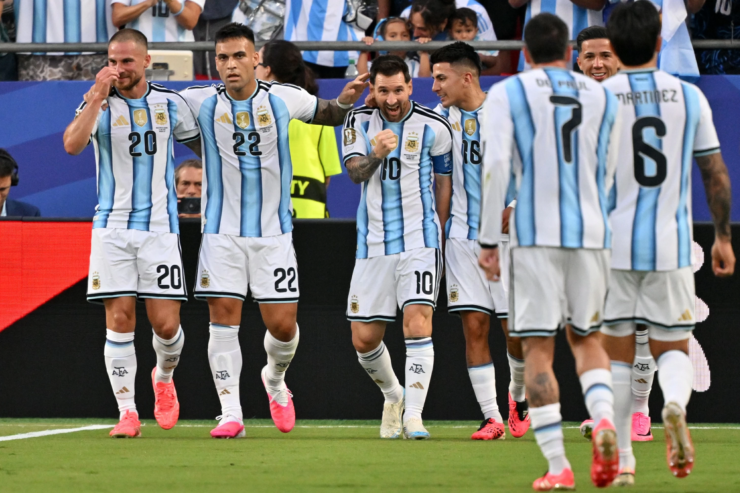 ميسي أول لاعب في تاريخ المونديال يسجل في 11 دولة