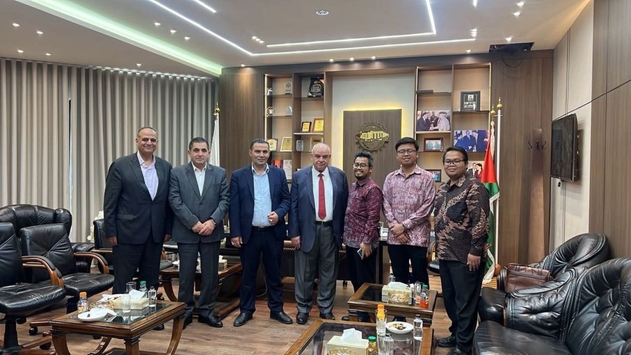 إندونيسيا تدعو تجار إربد للمشاركة في معرضها الاقتصادي الدولي آب المقبل