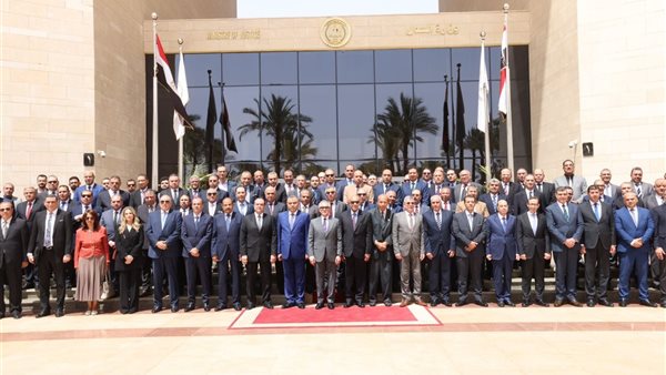 وزير العدل يفتتح أول دورة تدريبية لقضاة الجنايات على منظومة التقاضي عن بُعد، ويؤكد: نقلة نوعية في تطوير العدالة، وقانون الإجراءات الجنائية الجديد يدعم المنظومة