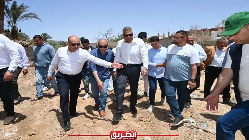 محافظ جنوب سيناء يوجه بحل مشكلات منطقة ”مصيعد” بالطور ورفع مستوى النظافة وتحسين الخدمات