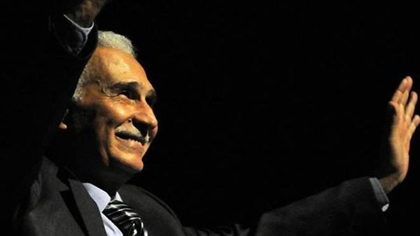 فهمتوا غلط، نجل عبد الرحمن أبو زهرة يكشف تطورات الحالة الصحية لوالده بعد التنفس الصناعي