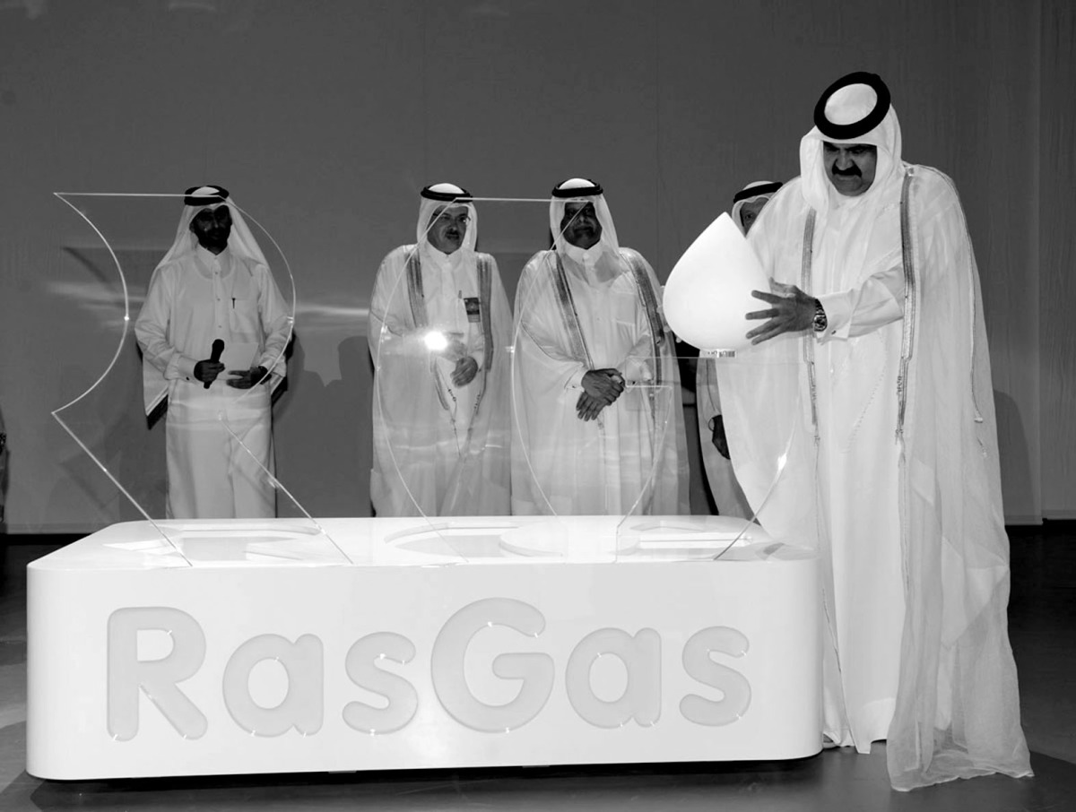 ‫ رجال أعمال: الأمير الوالد أرسى دعائم النهضة الاقتصادية الحديثة