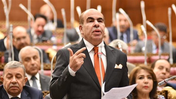 تحرك برلماني بشأن احتجاز 8 مصريين على متن ناقلة نفط مختطفة قبالة السواحل الصومالية
