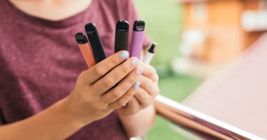 صحتك بالدنيا: مخاطر تدخين الفيب على القلب.. ونصائح للحوامل لتجنب الحساسية