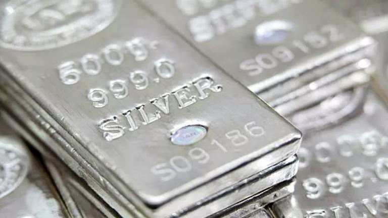 الفضة تهبط 3.6% في مصر خلال أسبوع