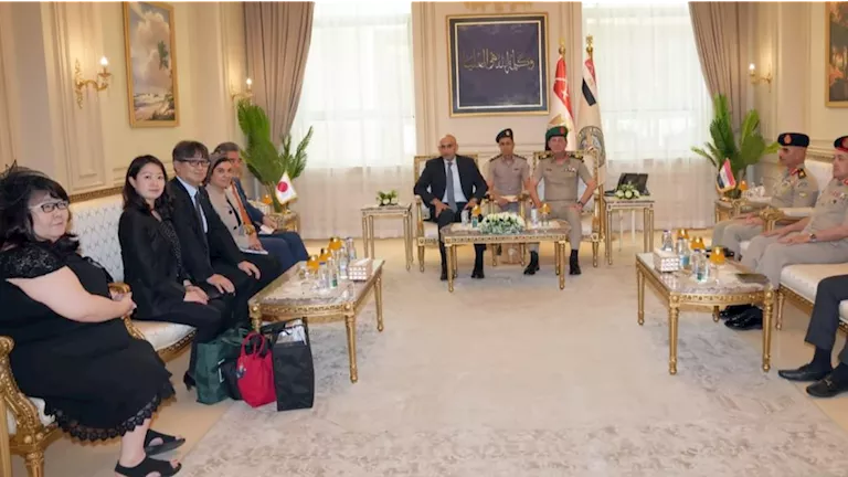 وفد جامعة هيروشيما يزور الأكاديمية العسكرية