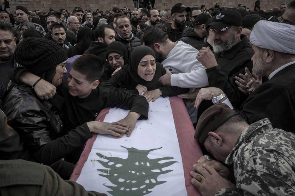 حصيلة الحرب في لبنان تتخطى 2000 شهيد مع استمرار الغارات الإسرائيلية- (فيديو)