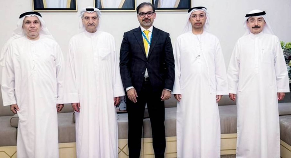 حمد الشرقي يستقبل صالح الشرقي ومجلس إدارة بنك الفجيرة الوطني