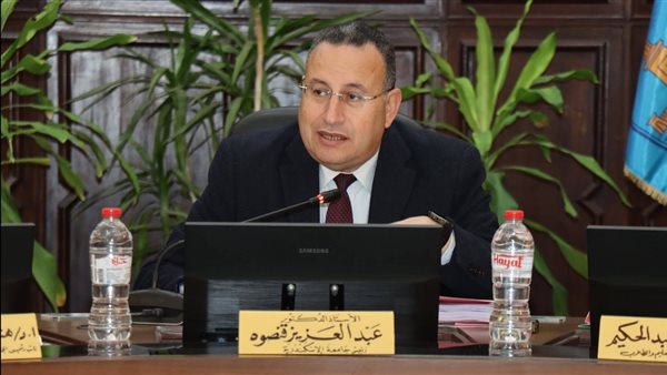 وزير التعليم العالى يتابع مستجدات إنشاء جامعة البحر المتوسط