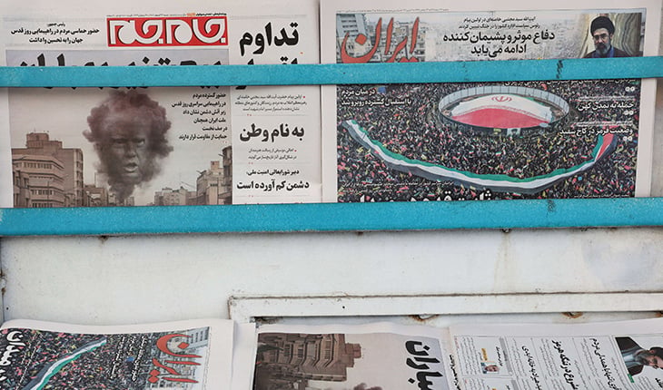 الصحف الإيرانية بين التأييد والتحذير بعد الهجوم الإيراني على إسرائيل
