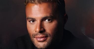 رامي صبري يعلن موعد طرح ألبومه الجديد "القمر" (فيديو)