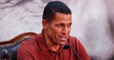 عموتة يطلب تأجيل حسم مصير اللاعبين لحين تقييمهم فى فترة الإعداد