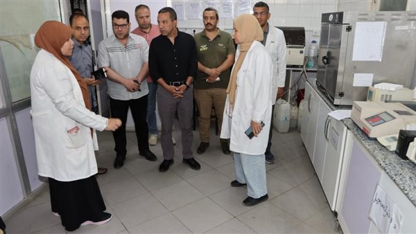 محافظ المنوفية يحيل المدير الإداري لمستشفي السادات و75 من العاملين للتحقيق