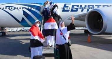 جسر جوى إلى الأراضى المقدسة.. الداخلية تبدأ تفويج "حجاج القرعة" لمكة ومفاجآت سارة فى منظومة الإقامة 2026.. كواليس "خطة الانضباط" لتأمين 24 ألف حاج وبشرى لكبار السن وذوى الهمم.. مساعد وزير الداخلية يكش