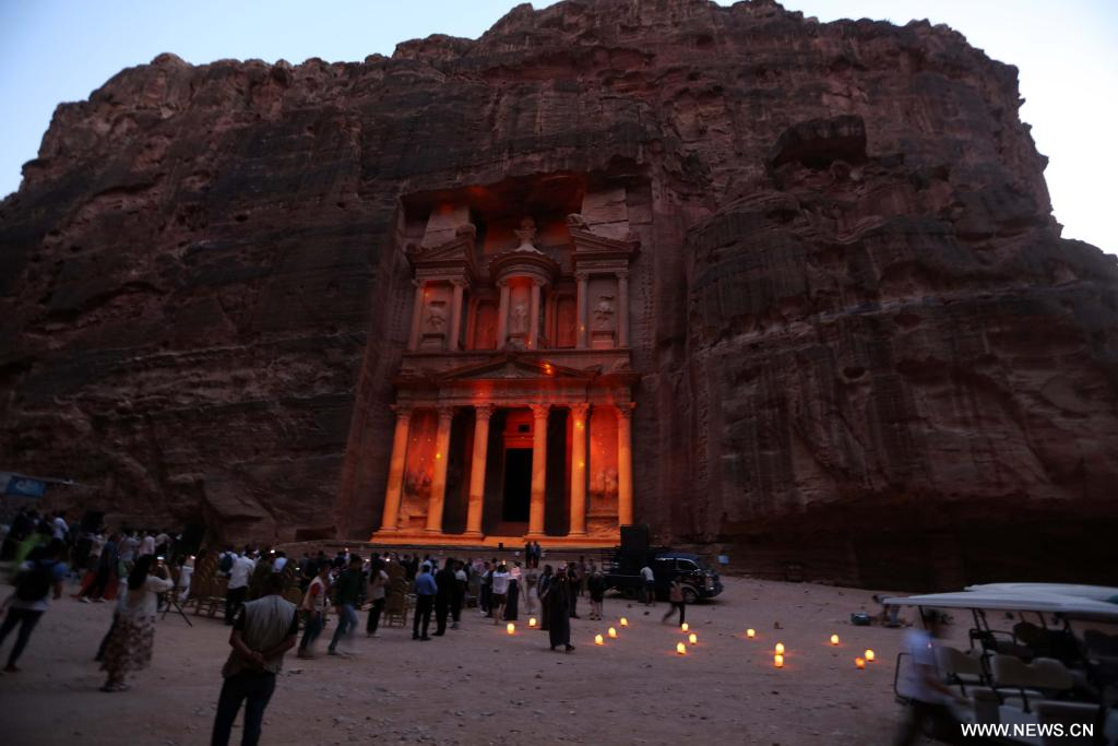 جو 24 : فعاليات سياحية في البترا تحذر من تدهور القطاع وتطالب بخطة إنقاذ عاجلة