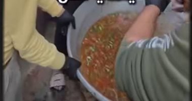 بيوزعوا «مية السلطة» في أكياس عادة أهل المنوفية في رمضان