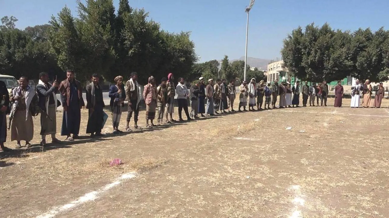 تصاعد حملات الحوثيين لتجنيد الفئات الهشّة في اليمن
