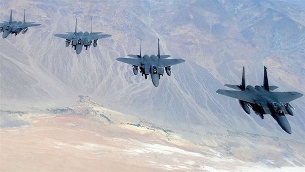 الحرس الثوري الإيراني: استهدفنا طائرة حربية متطورة للعدو وسقطت في المياه