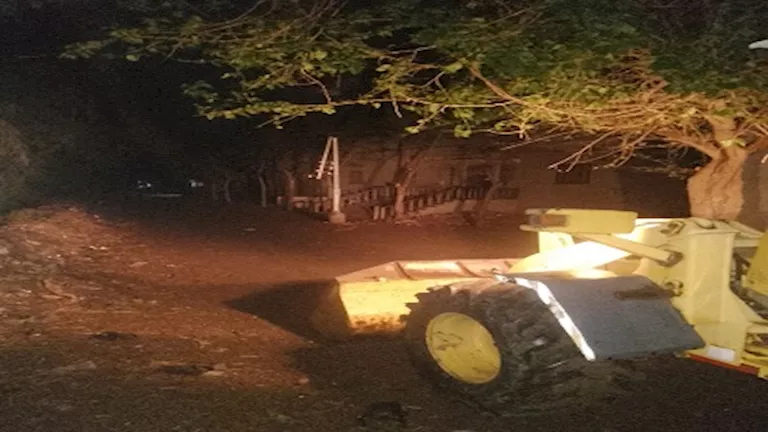 رئيس مدينة منوف يوجه بسرعة التعامل مع العمود المنقسم نصفين عقب استغاث