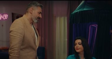 مسلسل كلهم بيحبوا مودى الحلقة 2.. ميرفت أمين تفضل كلاب الساحل ومودى يشعر بالإحباط بعد فشل إعادة الأصول.. حامد يقدم حلولا للحصول على قرض.. وياسر جلال يسعى لاقتراض 300 مليون دولار والنفقات تؤدى لإفلاسه