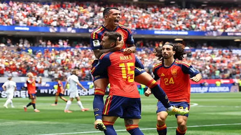 أول تعليق من أويارزابال عقب تأهل إسبانيا إلى ثمن نهائي كأس العالم