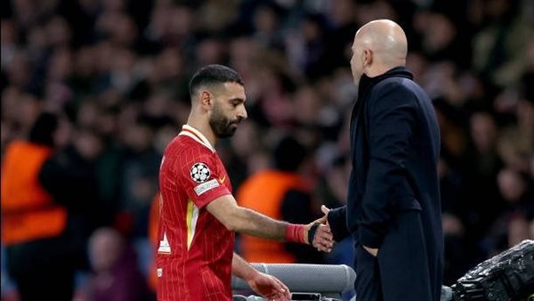 سلوت: نخطط لتعويض رحيل محمد صلاح في الميركاتو الصيفي