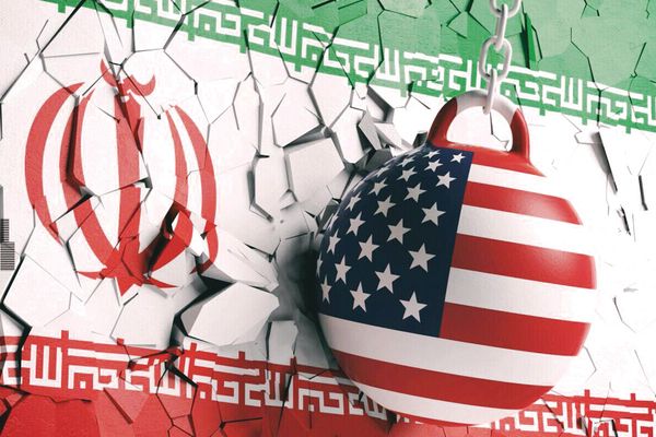 تباين في مواقف واشنطن وطهران بشأن «هرمز» والملف النووي