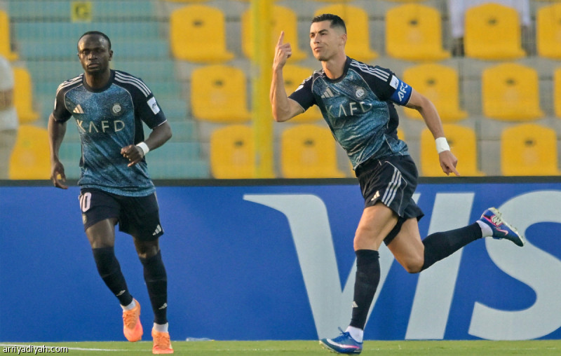 النصر إلى دور الأربعة