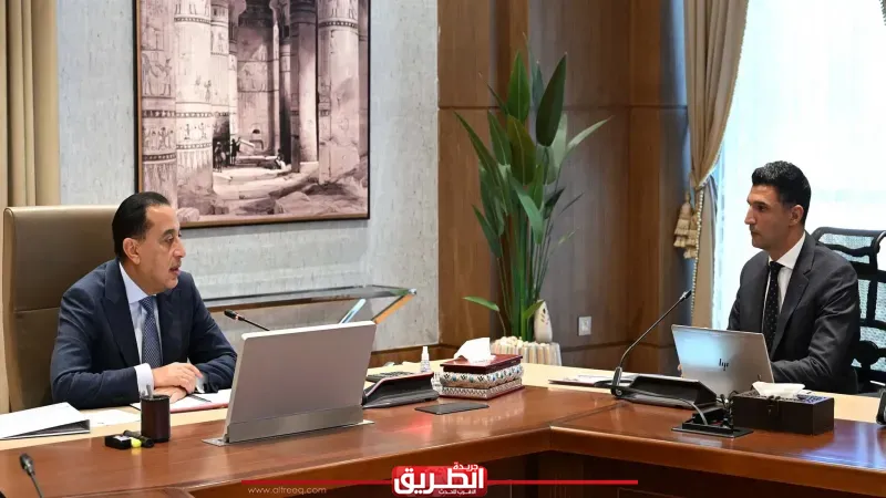 رئيس الوزراء يلتقي وزير الصناعة لاستعراض رؤية عمل الوزارة في المرحلة المقبلة