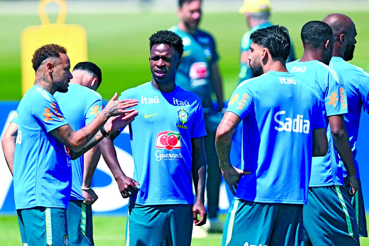 ‫ غياب «7» برازيليين عن التدريب