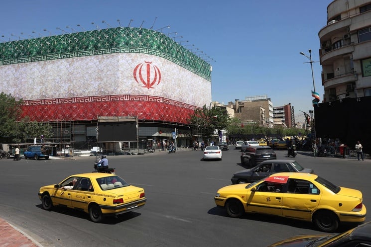 ردود فعل متباينة في طهران على الاتفاق الإيراني الأمريكي