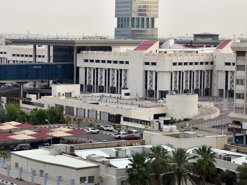 «المالية»: استئناف العمل في مبنى مجمع الوزارات وعودة الدوام الرسمي للموظفين من الغد
