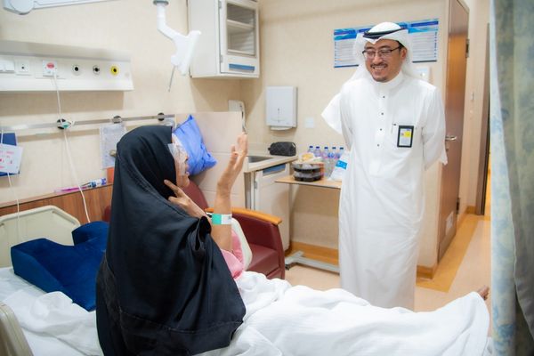 مستشفى الملك عبدالعزيز الجامعي بـ "طبية" جامعة الملك سعود يحتفي بعيد الأضحى مع المرضى والمنسوبين