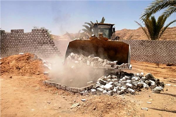 إحباط تعدٍ على فدان أرض زراعية واسترداد 3302 مترًا من أملاك الدولة بسوهاج