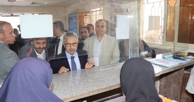 محافظ بني سويف يتابع سير العمل في ملف التصالح بالمركز التكنولوجي بمدينة الفشن