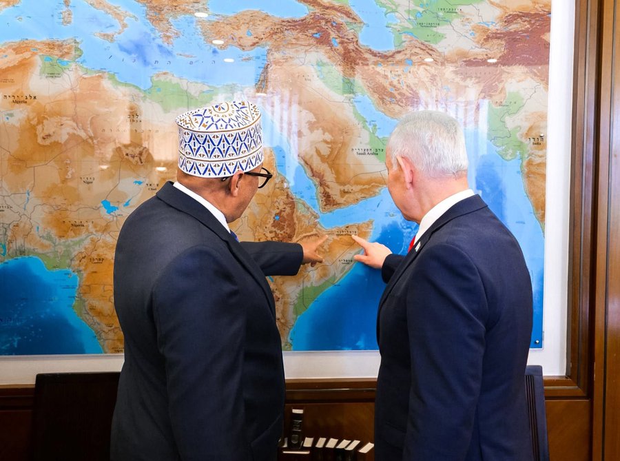 مسؤول صومالي رفيع يكشف عن إرسال جنود إسرائيليين إلى أرض الصومال