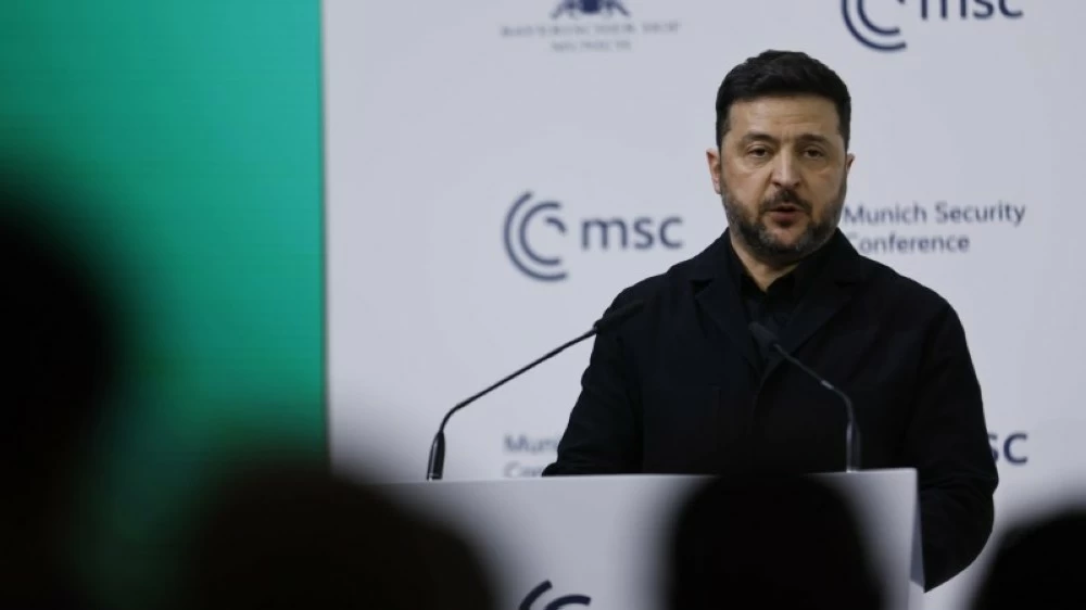 الرئيس الأوكراني يطالب بالضغط على روسيا لتقديم تنازلات