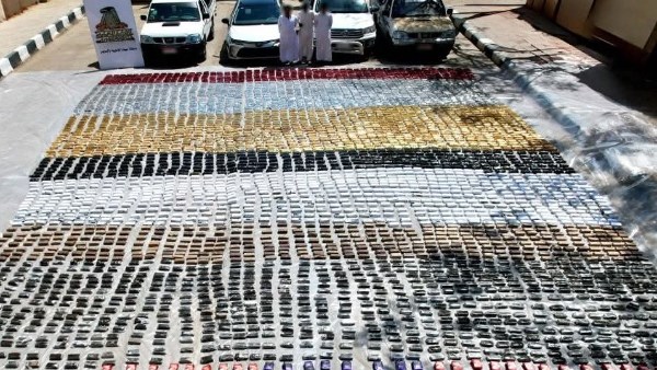 بينهم مساعد رجل أعمال.. إحالة أباطرة الكبتاجون بين مصر والسعودية للجنايات