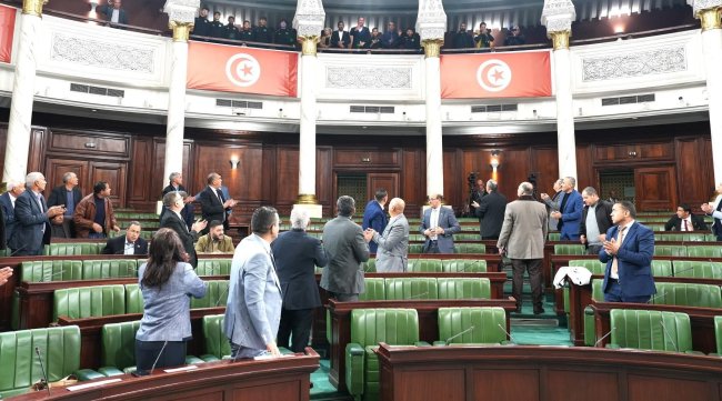 محمد علي : حملات تحريض ممنهجة تستهدف النواب