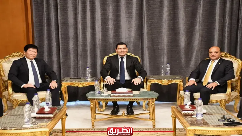 وزير الشباب والرياضة: حريصون علي استضافة مصر لكبري البطولات وفخورين بتقلد مصر ارفع المناصب الدولية
