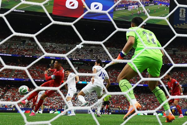 البرتغال تفوز على أوزبكستان بخماسية نظيفة في كأس العالم 2026