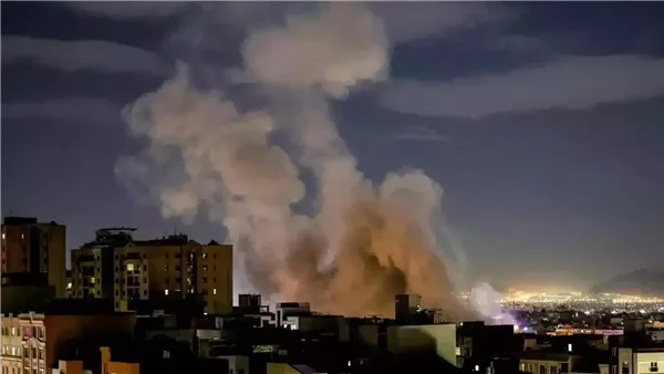 مهر: انفجارات جديدة في سيريك وجاسك وبندر عباس وجزيرة قشم بعد الموجة الأولى من الضربات الأمريكية
