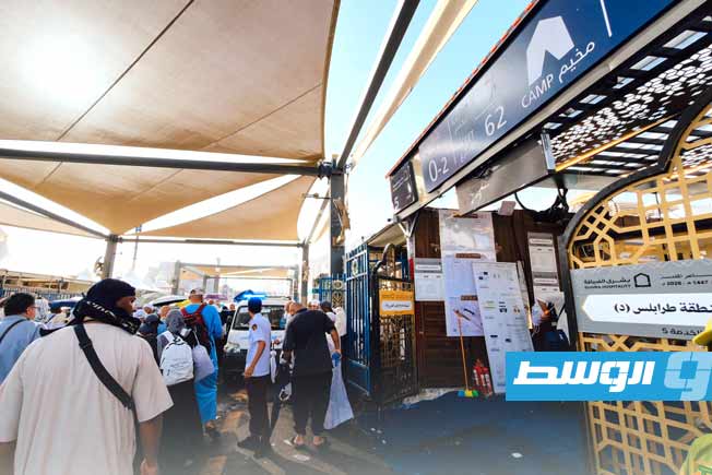 الحجاج الليبيون المتعجلون يستكملون رمي الجمرات (فيديو)