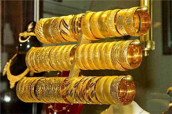 أسعار الذهب في بداية اليوم الأحد 5 أبريل 2026