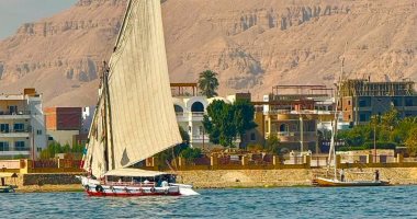 المراكب الشراعية النيلية مصدر رزق وخير لأبناء الأقصر مع سياح العالم